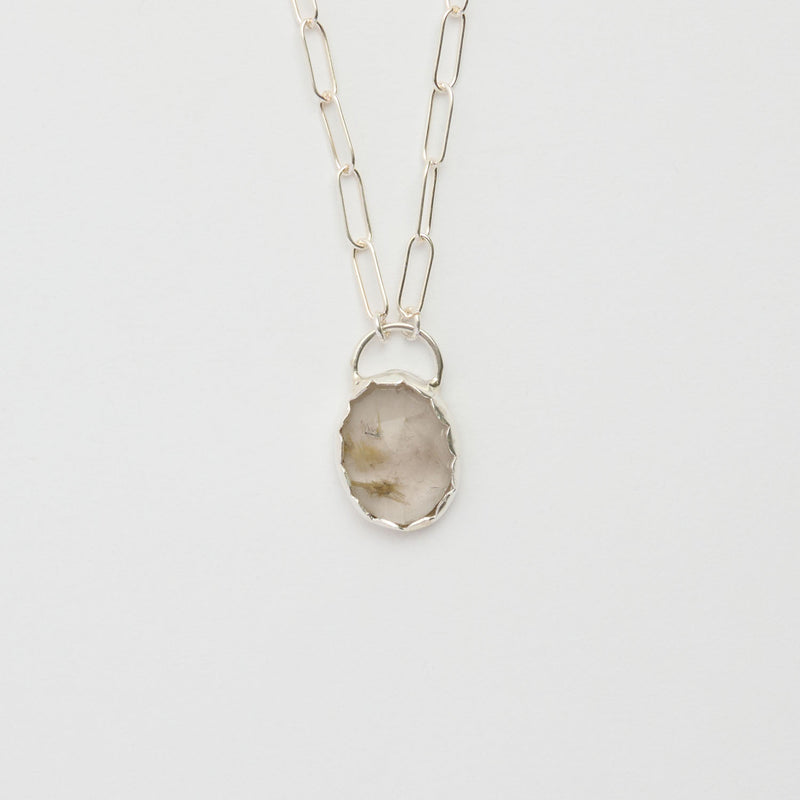 ルチルクォーツのシルバーネックレス