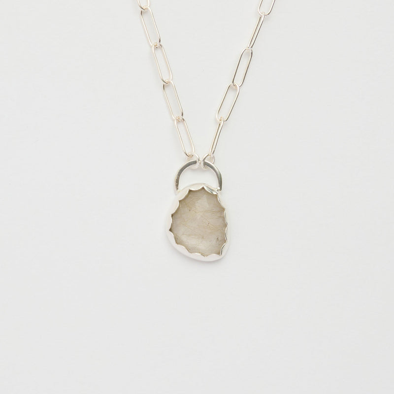 ルチルクォーツのシルバーネックレス