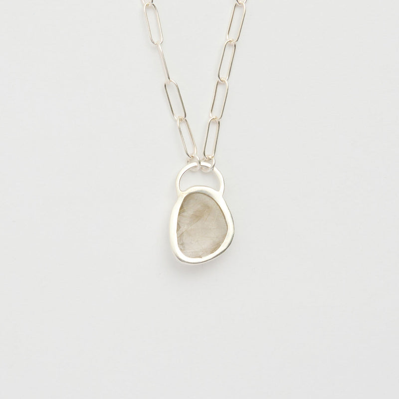 ルチルクォーツのシルバーネックレス