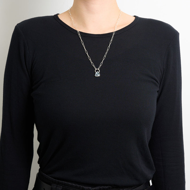 3月誕生石アクアマリンのシルバーネックレス