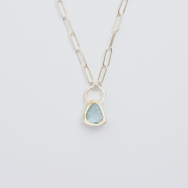 3月誕生石アクアマリンのシルバーネックレス