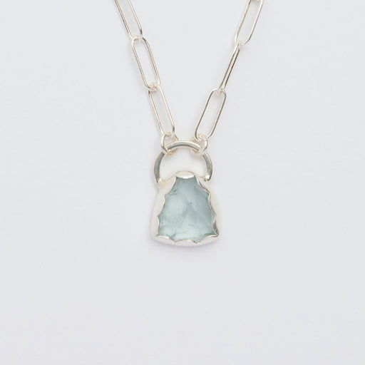 3月誕生石アクアマリンのシルバーネックレス