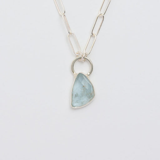 3月誕生石アクアマリンのシルバーネックレス