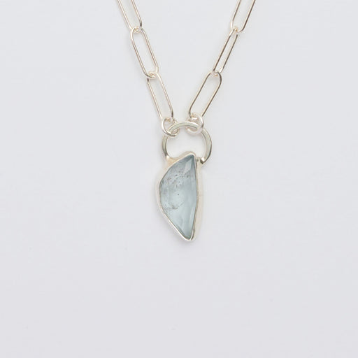 3月誕生石アクアマリンのシルバーネックレス