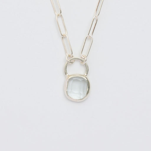 3月誕生石アクアマリンのシルバーネックレス