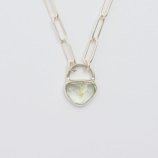 3月誕生石アクアマリンのシルバーネックレス