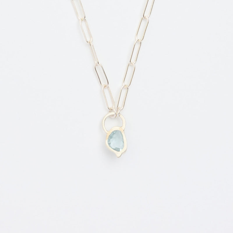 3月誕生石アクアマリンのシルバーネックレス