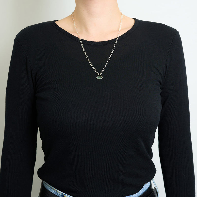 10月誕生石トルマリンのシルバーネックレス