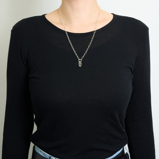 10月誕生石トルマリンのシルバーネックレス