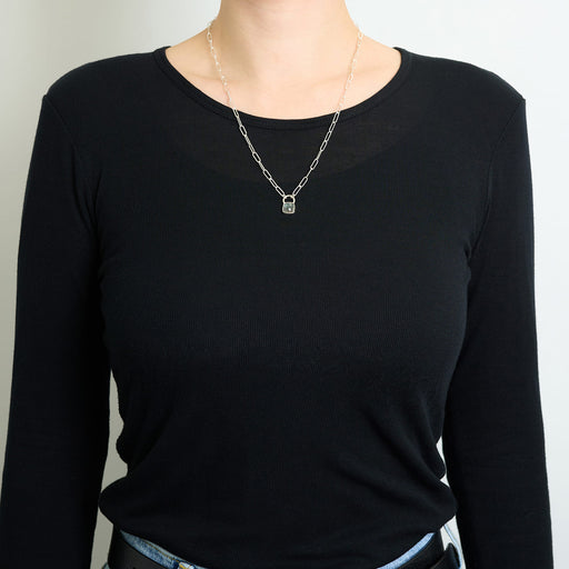 10月誕生石トルマリンのシルバーネックレス