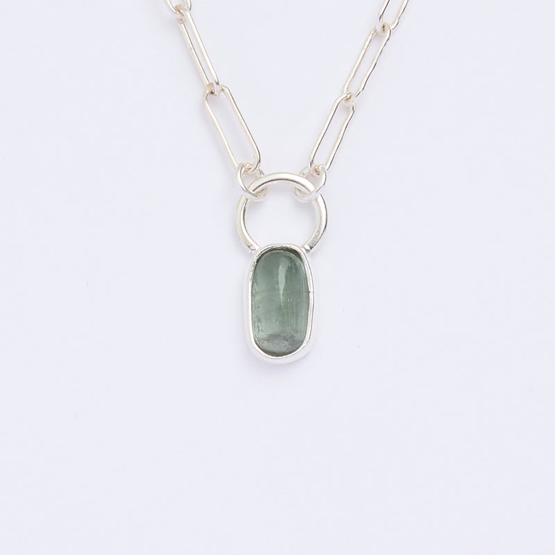 10月誕生石トルマリンのシルバーネックレス