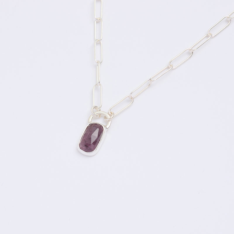10月誕生石トルマリンのシルバーネックレス