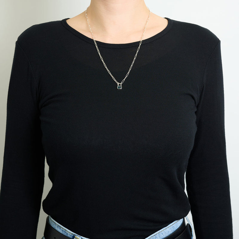 10月誕生石トルマリンのシルバーネックレス