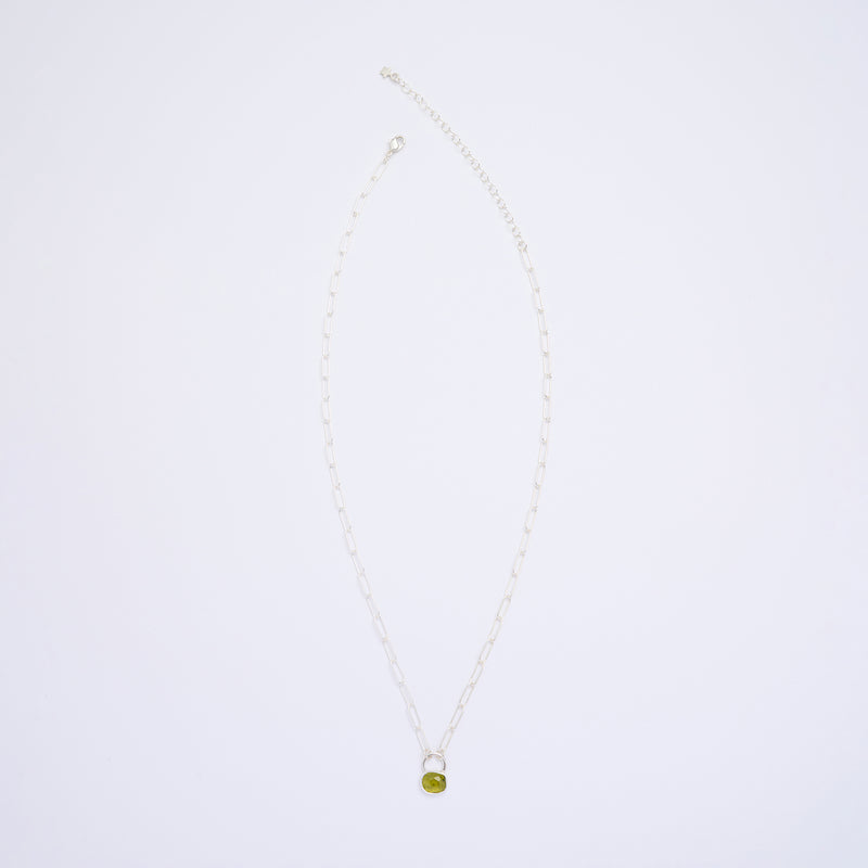 10月誕生石トルマリンのシルバーネックレス