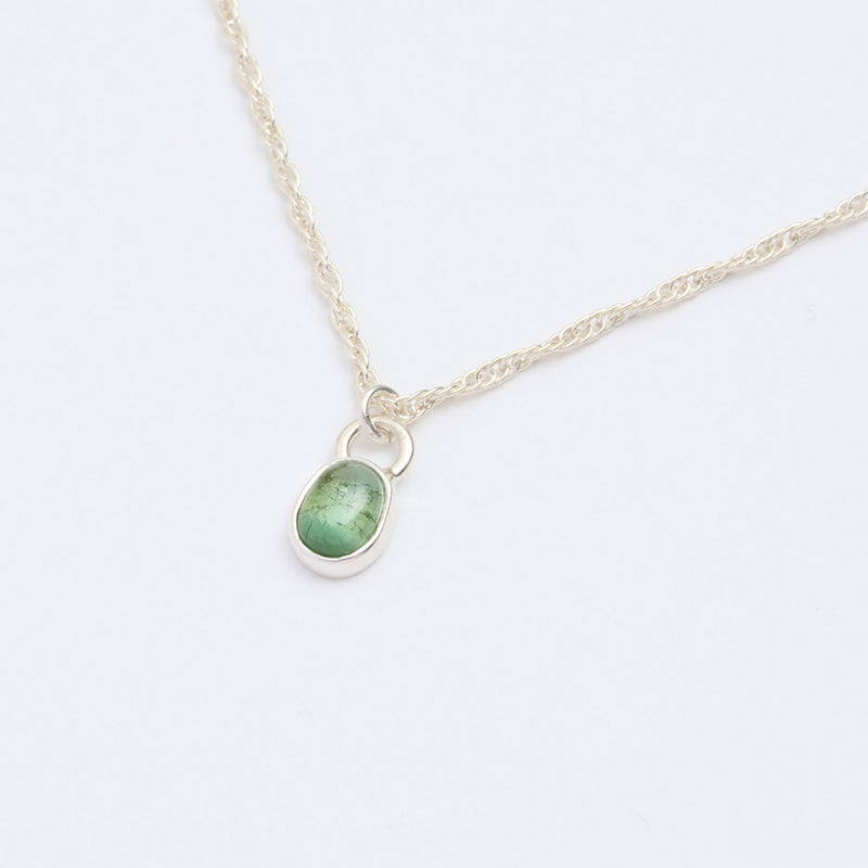 10月誕生石トルマリンのシルバーネックレス