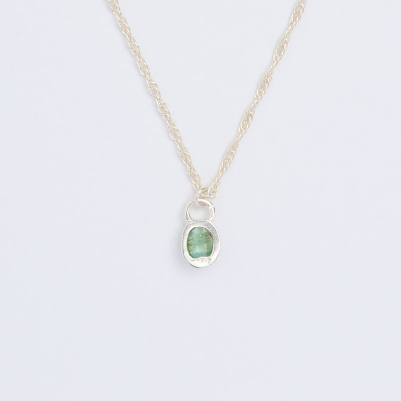 10月誕生石トルマリンのシルバーネックレス