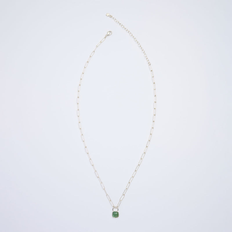 10月誕生石トルマリンのシルバーネックレス