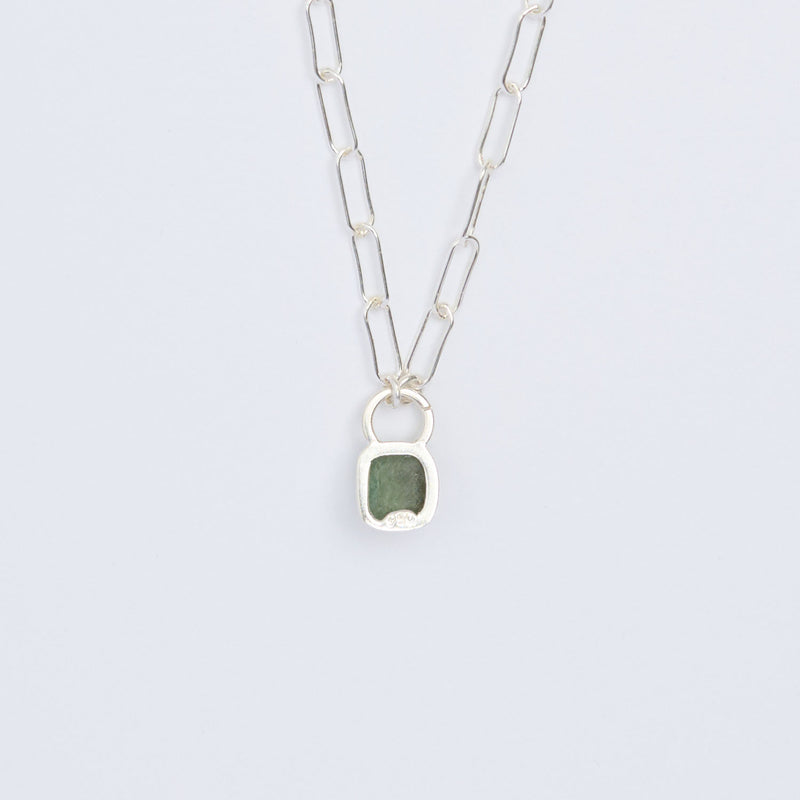 10月誕生石トルマリンのシルバーネックレス