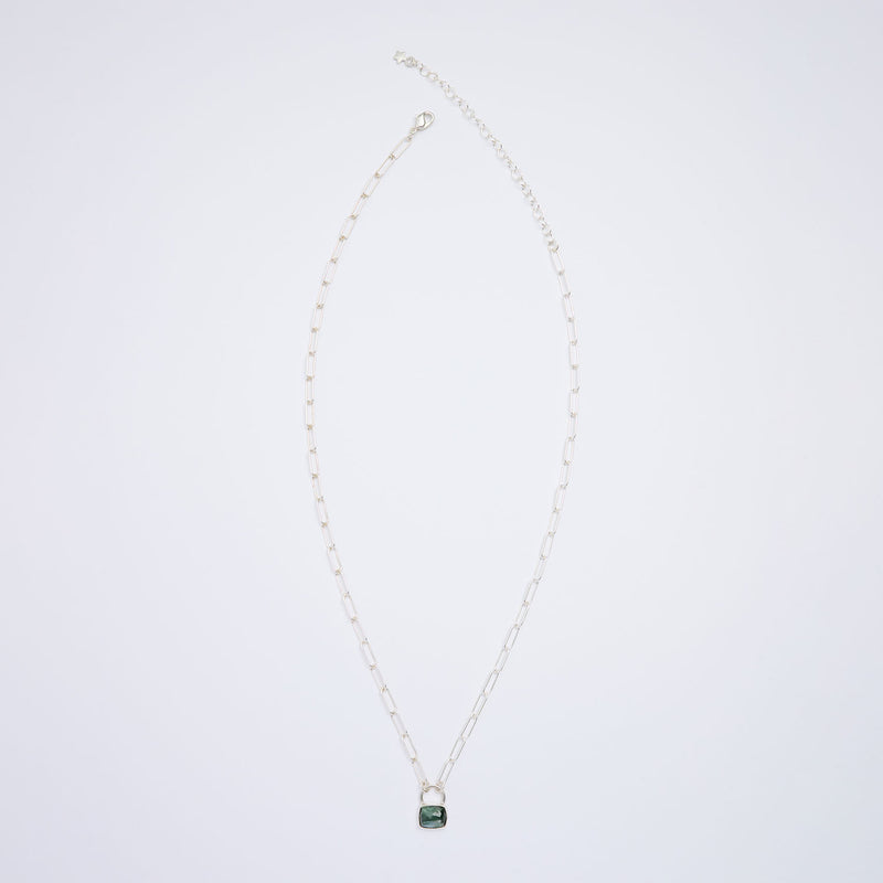 10月誕生石トルマリンのシルバーネックレス