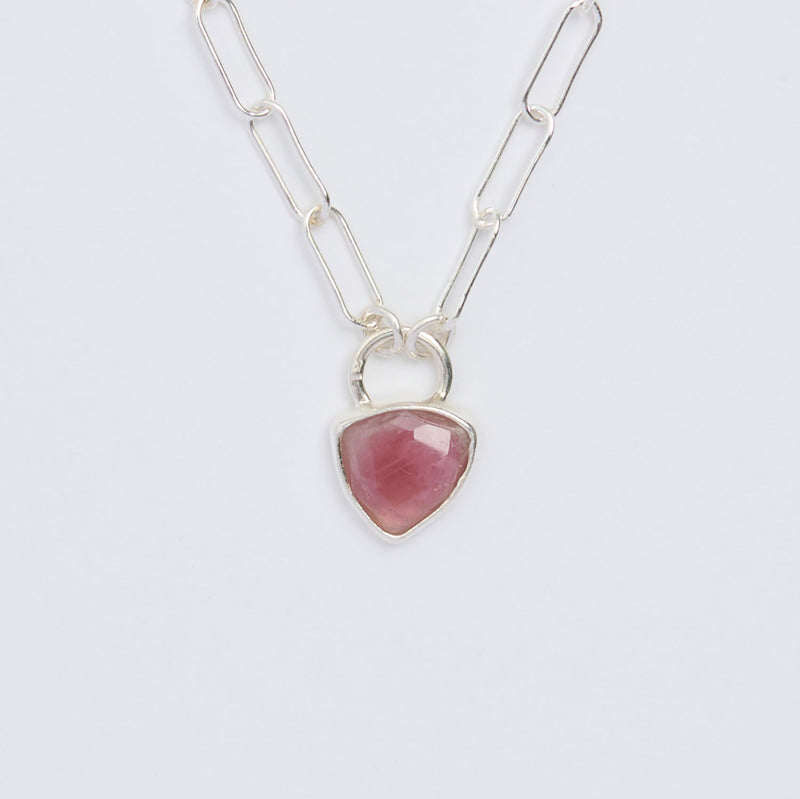 10月誕生石トルマリンのシルバーネックレス
