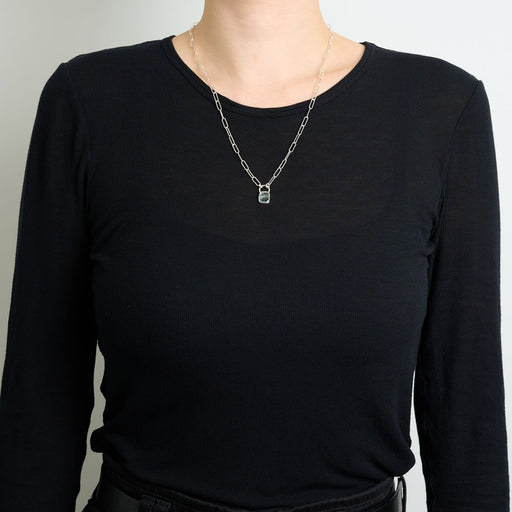 3月誕生石アクアマリンのシルバーネックレス