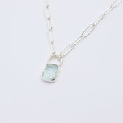 3月誕生石アクアマリンのシルバーネックレス