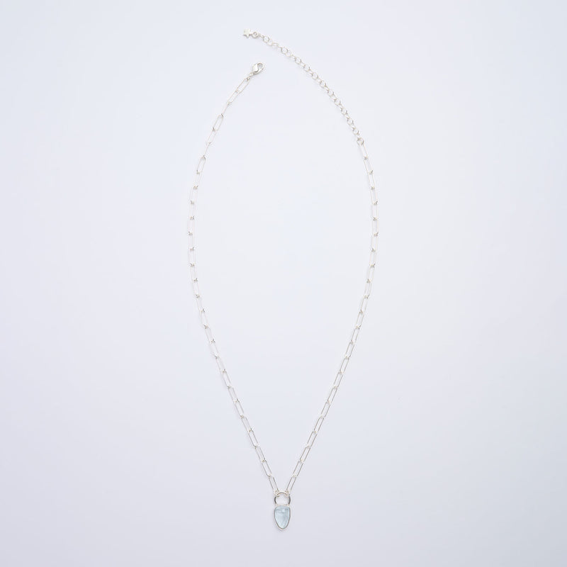 3月誕生石アクアマリンのシルバーネックレス