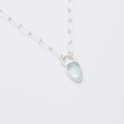 3月誕生石アクアマリンのシルバーネックレス