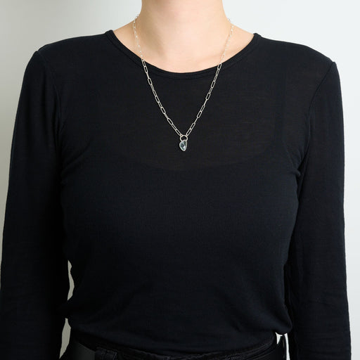 3月誕生石アクアマリンのシルバーネックレス