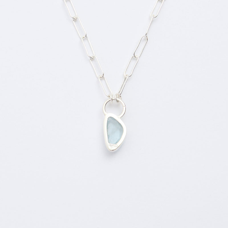 3月誕生石アクアマリンのシルバーネックレス