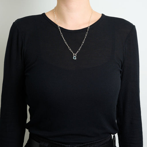 3月誕生石アクアマリンのシルバーネックレス