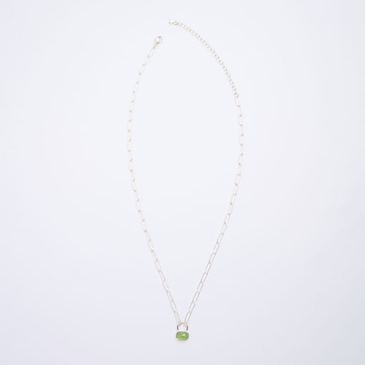 8月誕生石ペリドットのシルバーネックレス