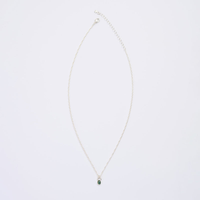 10月誕生石オパールのシルバーネックレス