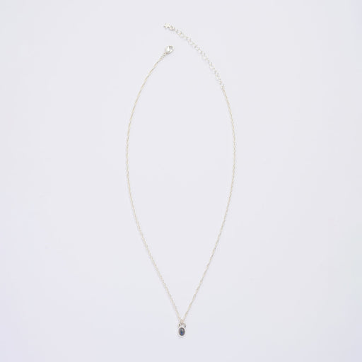 10月誕生石オパールのシルバーネックレス