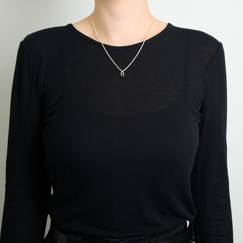 10月誕生石オパールのシルバーネックレス