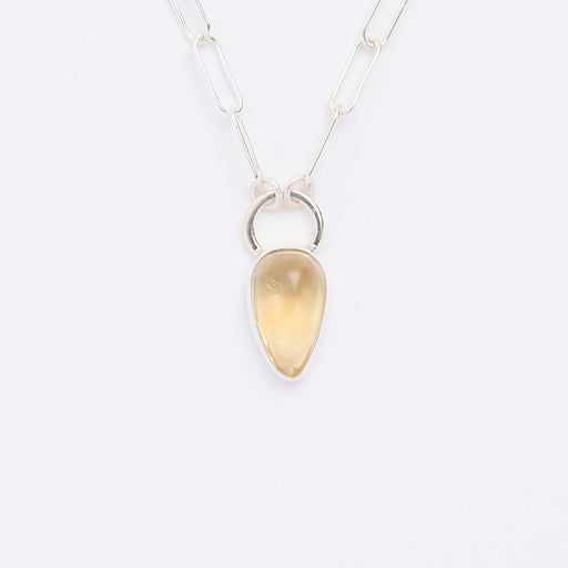 11月の誕生石シトリンのシルバーネックレス