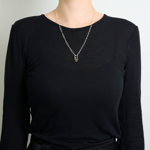 11月の誕生石シトリンのシルバーネックレス