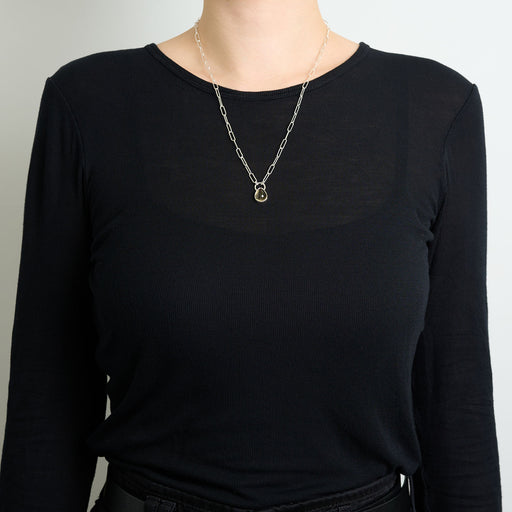 11月の誕生石シトリンのシルバーネックレス