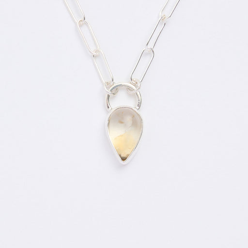 11月の誕生石シトリンのシルバーネックレス