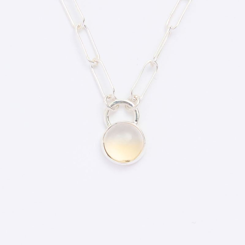 11月の誕生石シトリンのシルバーネックレス