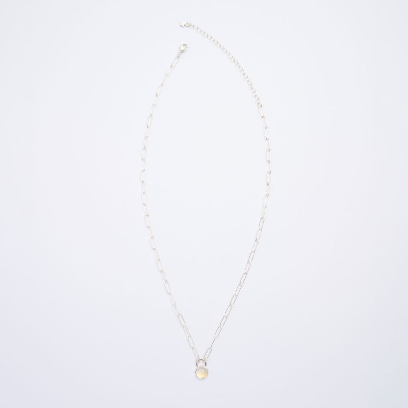 11月の誕生石シトリンのシルバーネックレス