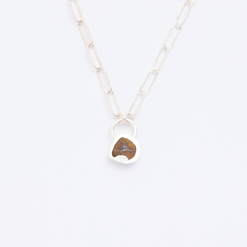 10月誕生石オパールのシルバーネックレス