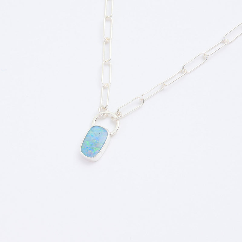 10月誕生石オパールのシルバーネックレス