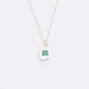 5月誕生石エメラルドのシルバーネックレス