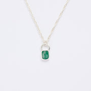 5月誕生石エメラルドのシルバーネックレス