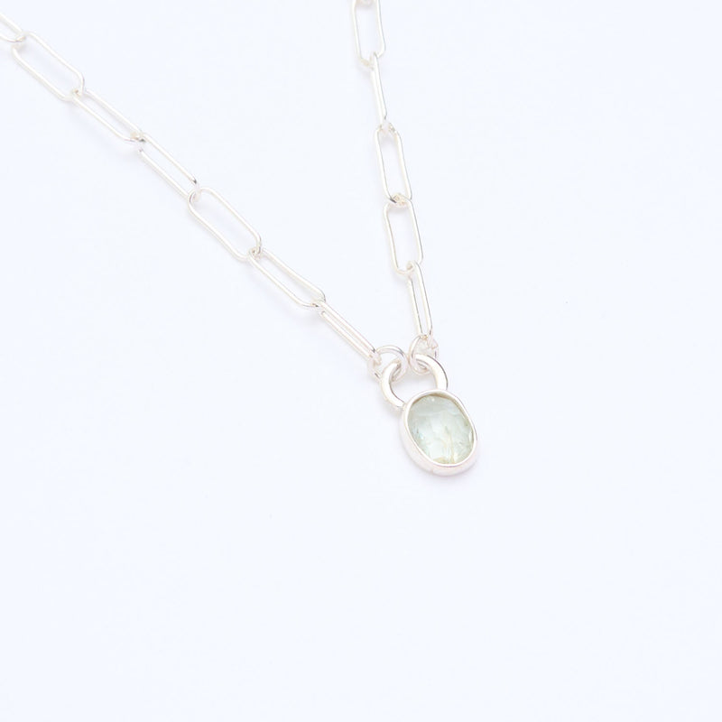 3月誕生石アクアマリンのシルバーネックレス