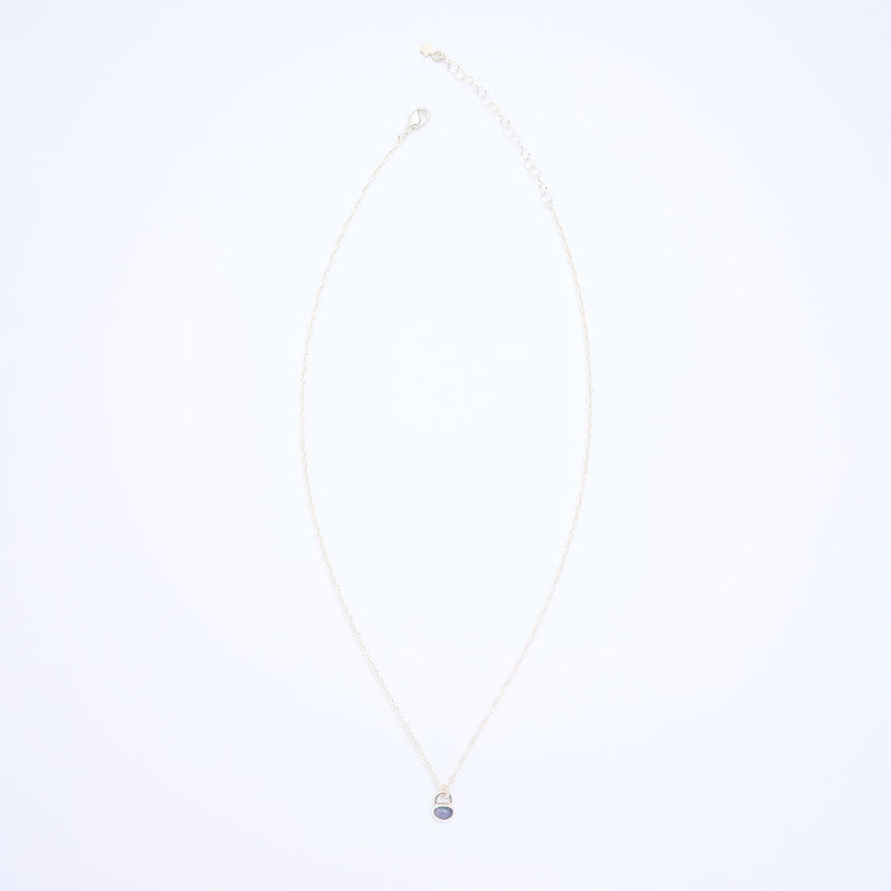 10月誕生石オパールのシルバーネックレス