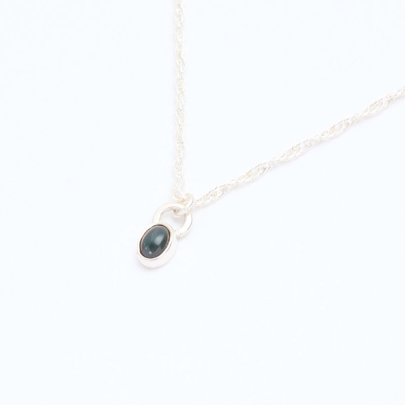 10月誕生石オパールのシルバーネックレス