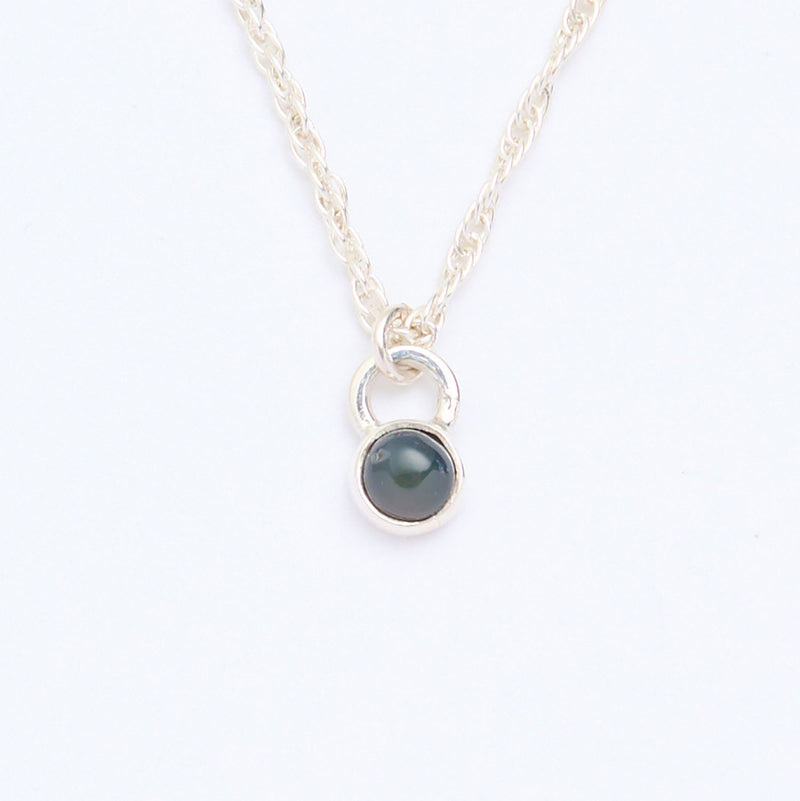 10月誕生石オパールのシルバーネックレス
