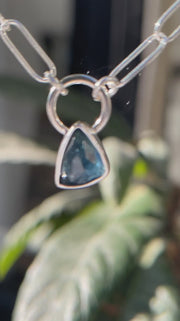 10月誕生石トルマリンのシルバーネックレス